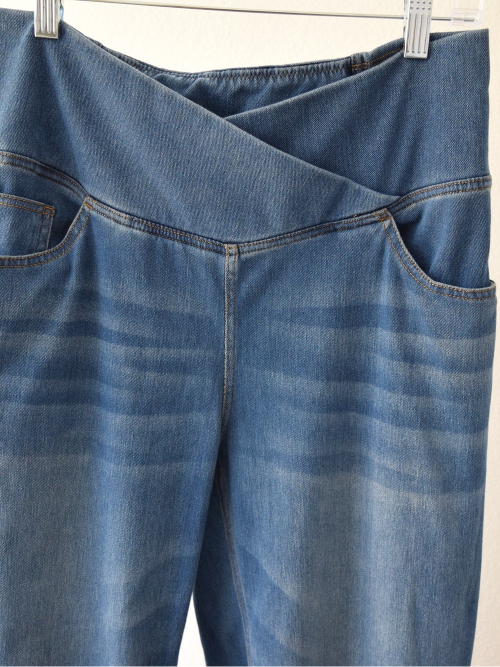 Halara Flex Large Crossover High Waisted Tummy Control Casual Straight Leg Jeans - Picture 3 of 9